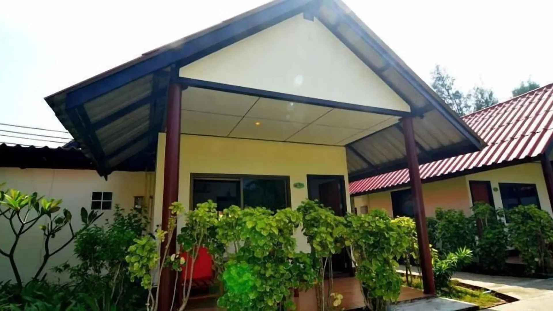 Golden Bay Cottage - SHA Extra Plus Ko Lanta 3*,