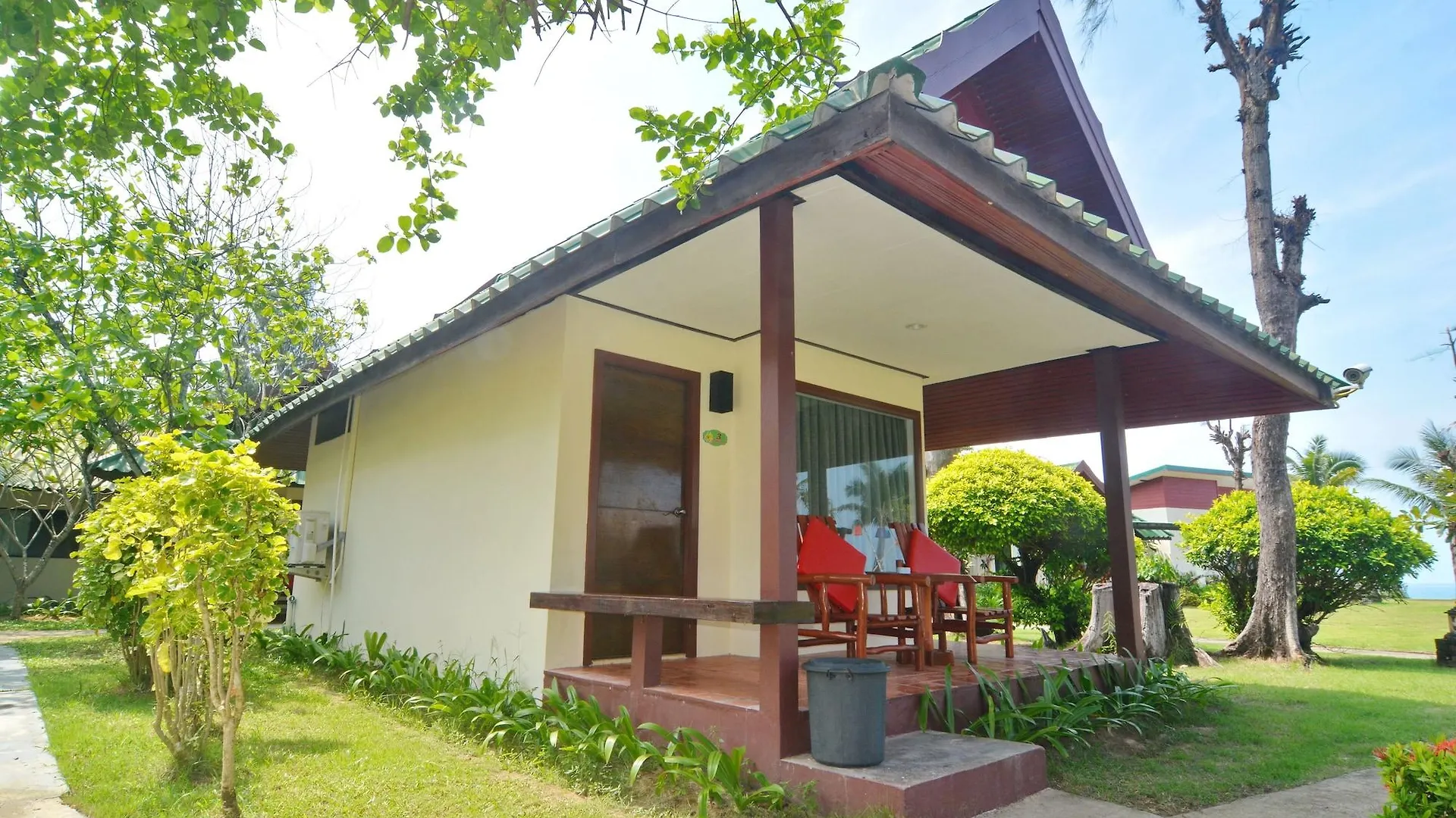 Golden Bay Cottage - SHA Extra Plus Ko Lanta