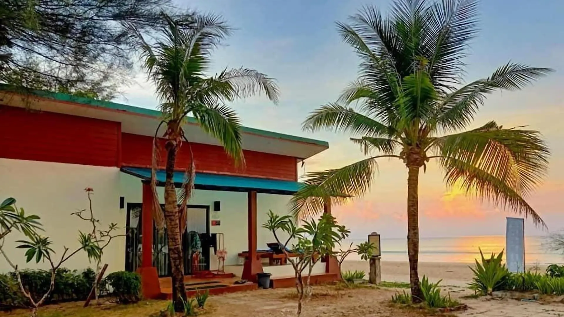 Golden Bay Cottage - SHA Extra Plus Ko Lanta