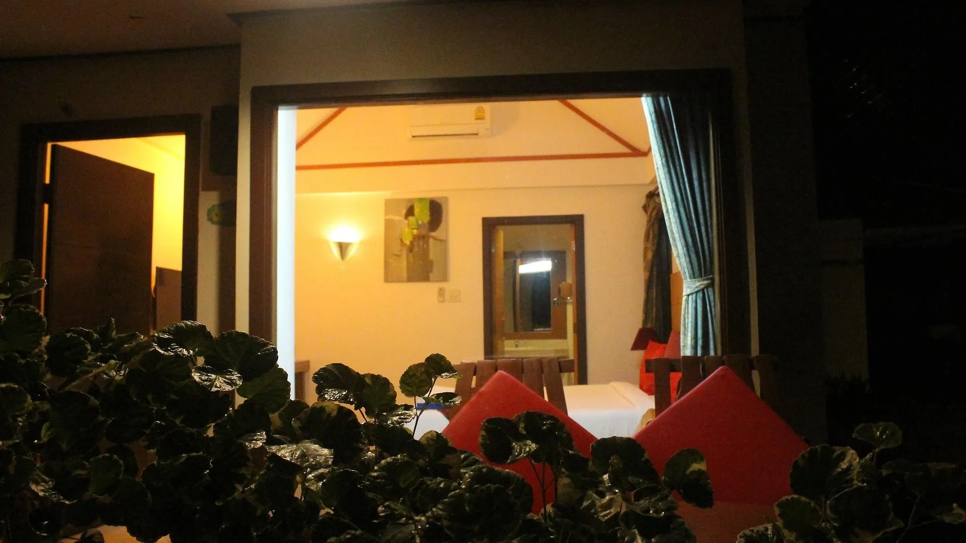 Golden Bay Cottage - SHA Extra Plus Ko Lanta 3*,