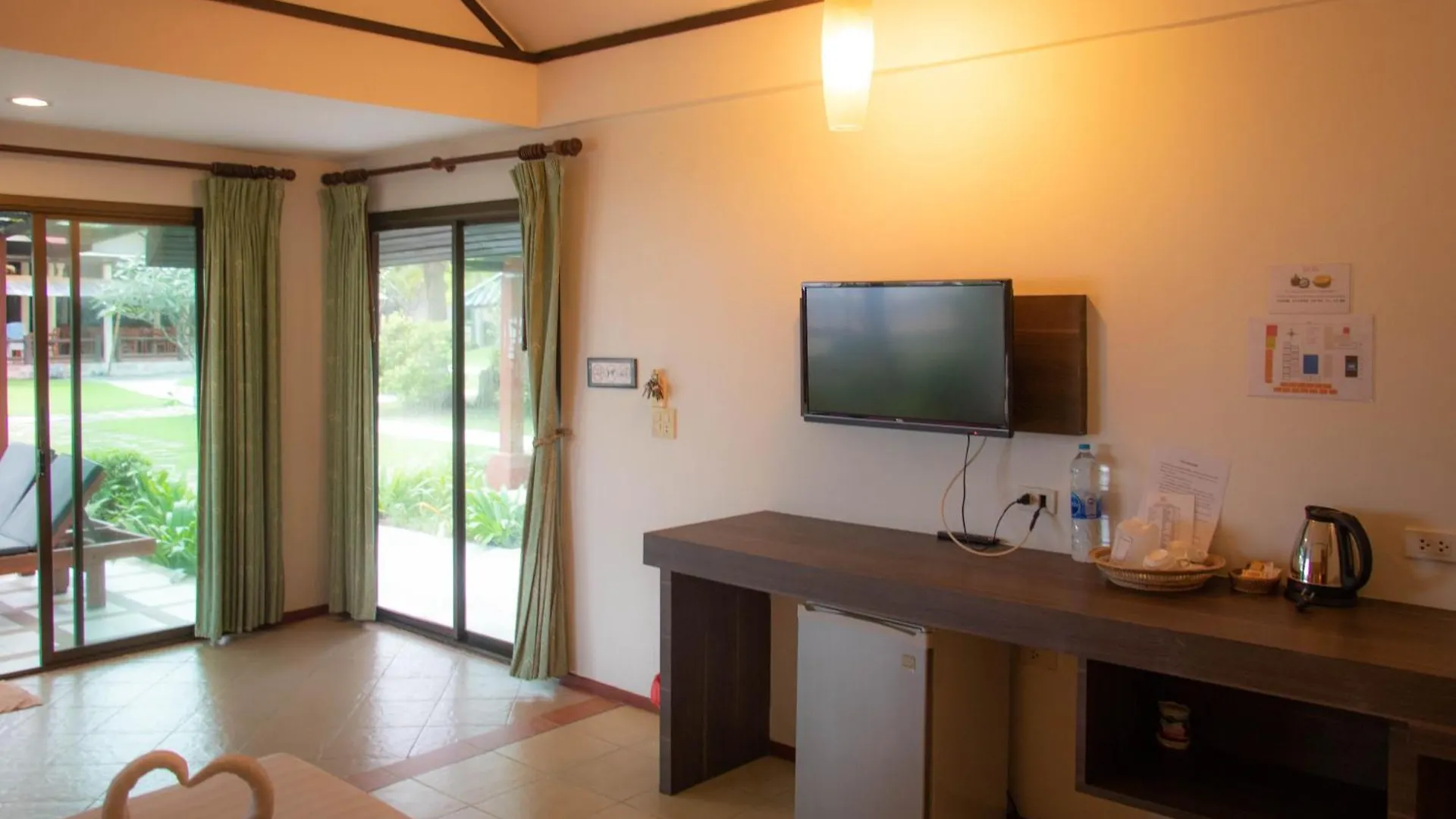 Golden Bay Cottage - SHA Extra Plus Ko Lanta Thailand