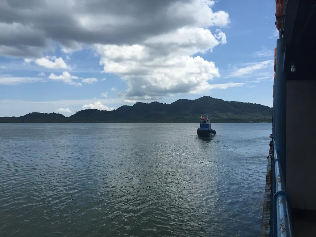 Golden Bay Cottage - SHA Extra Plus Ko Lanta Thailand