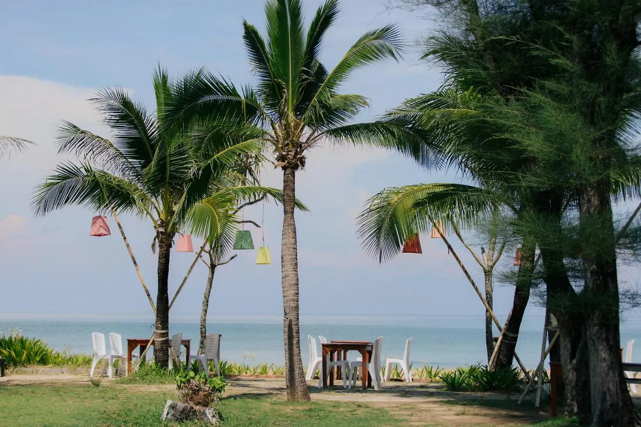 Golden Bay Cottage - SHA Extra Plus Ko Lanta Thailand