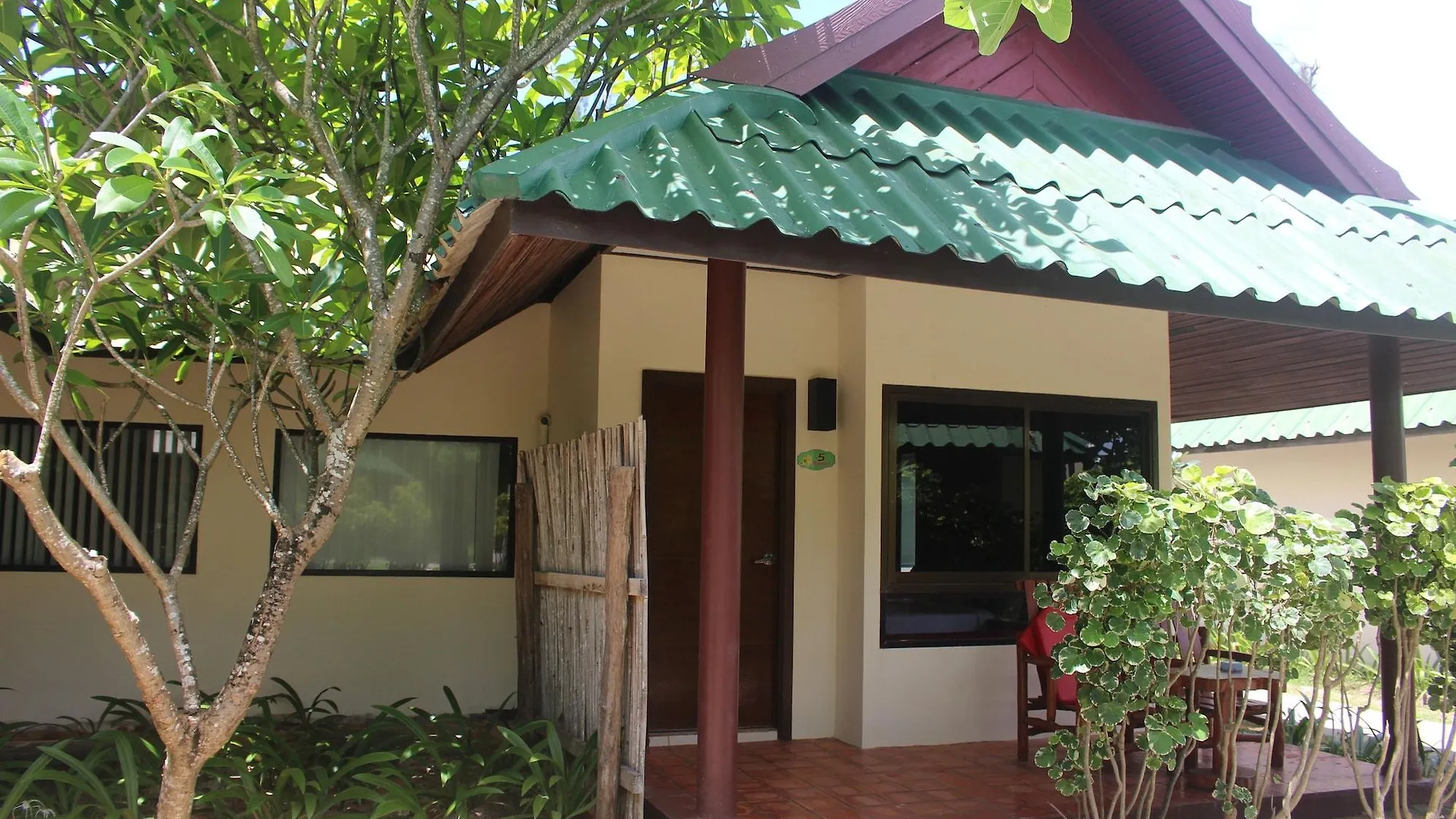 Resort Golden Bay Cottage - Sha Extra Plus Koh Lanta