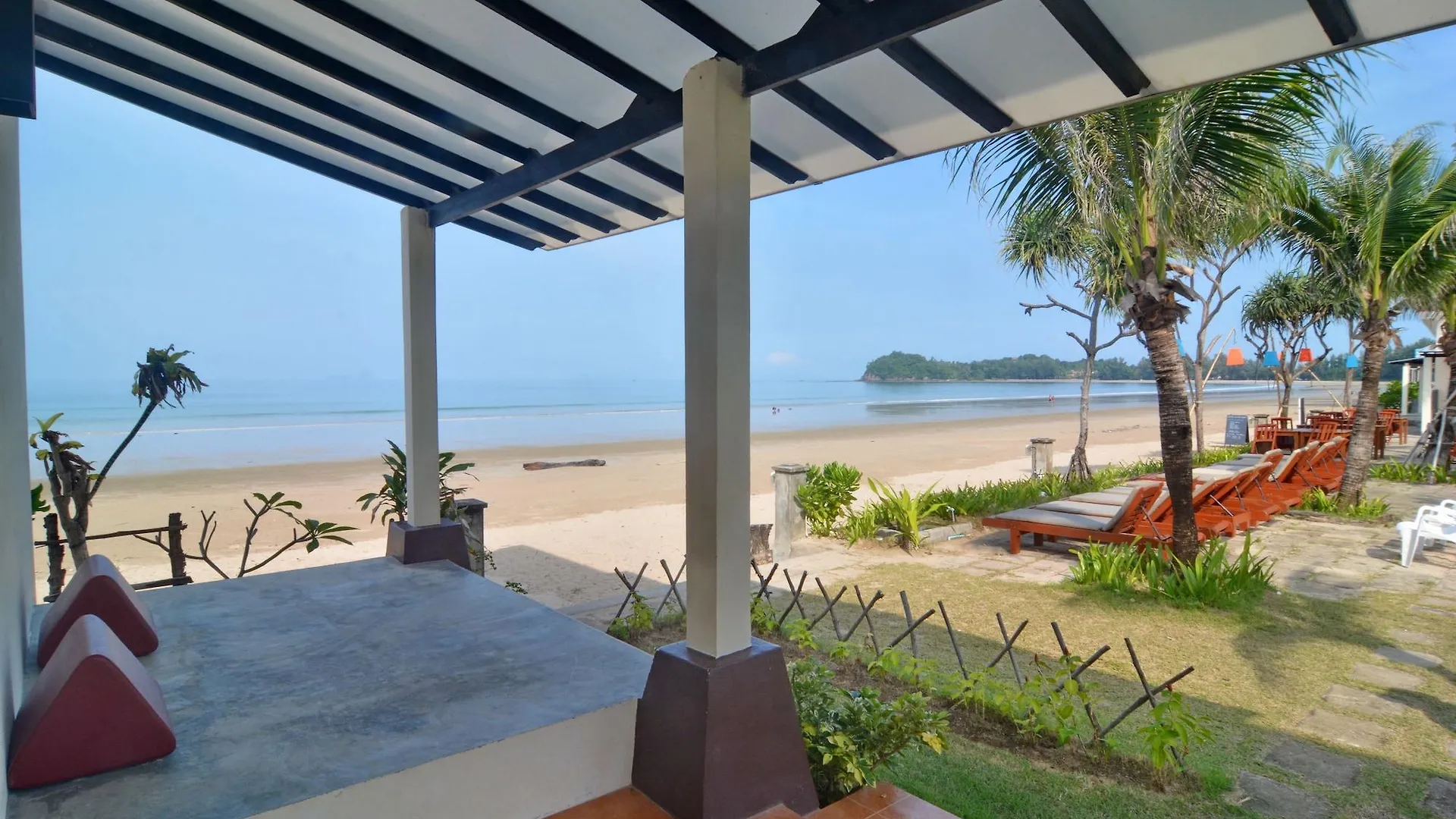 *** Resort Golden Bay Cottage - Sha Extra Plus Koh Lanta Thailand